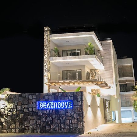 Beachcove Apartment 2 Pereybere Beach Exterior photo