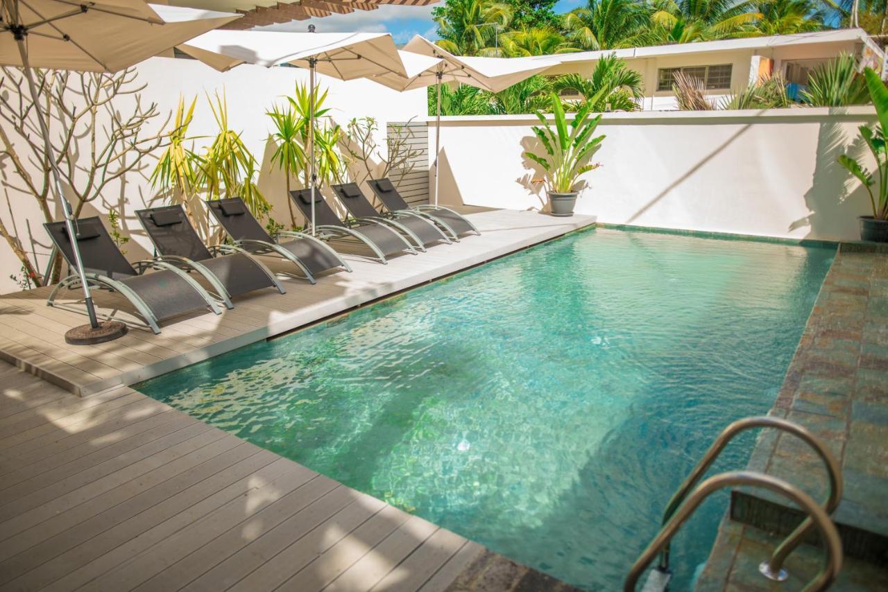 Beachcove Apartment 2 Pereybere Beach Exterior photo